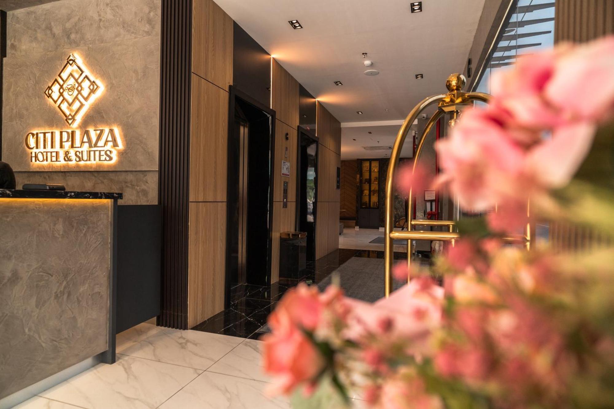 Dj Citi Plaza Hotel & Suites Куала-Тренгану Экстерьер фото